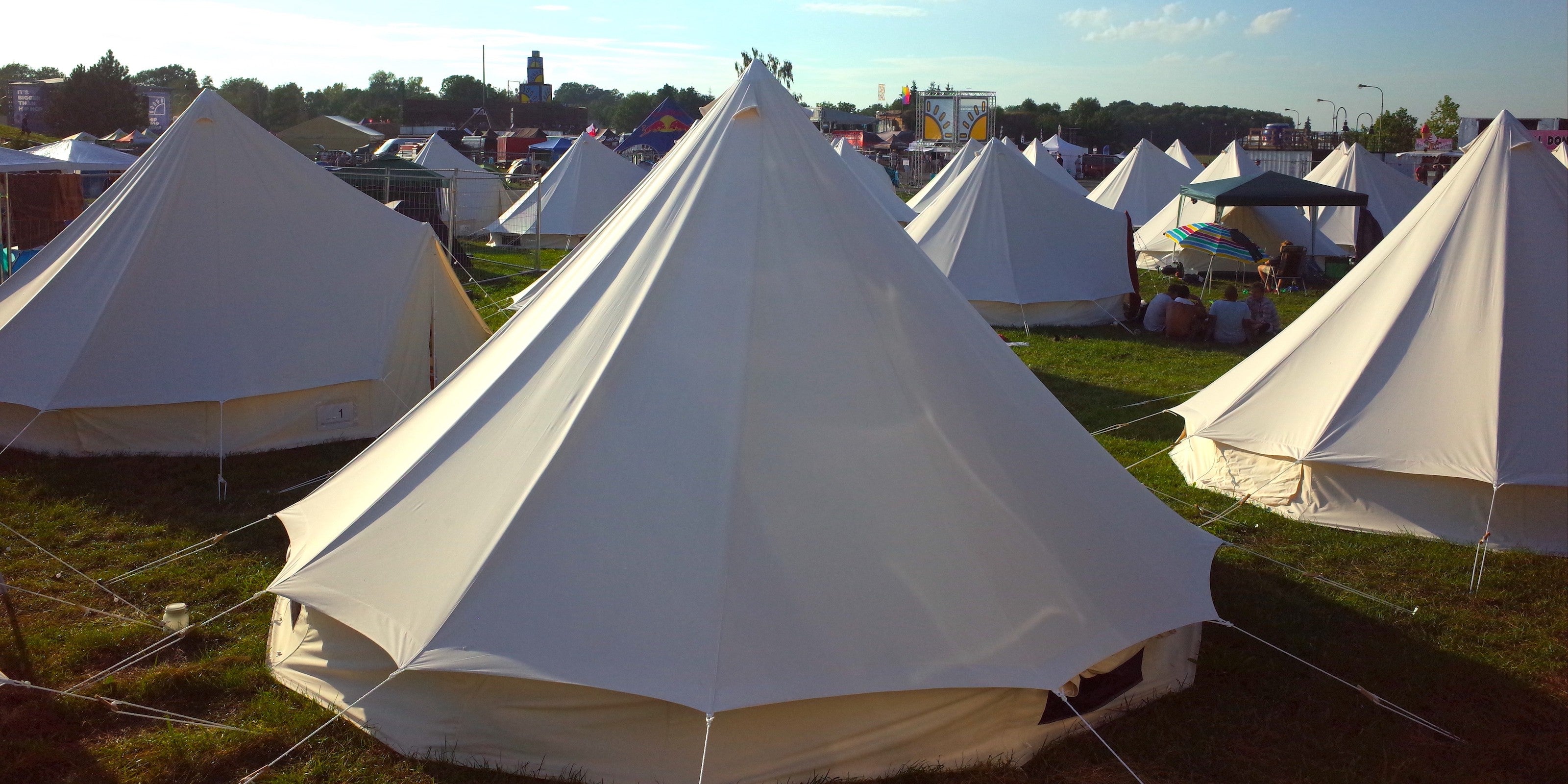 Stanové městečko na festivalu